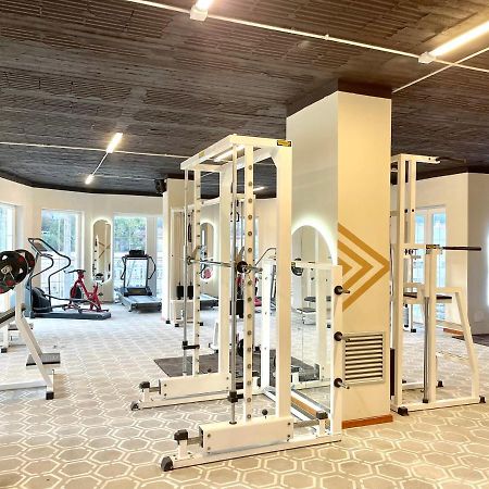 Hotel Internacional Gym & Spa Fushe-Arrez Esterno foto
