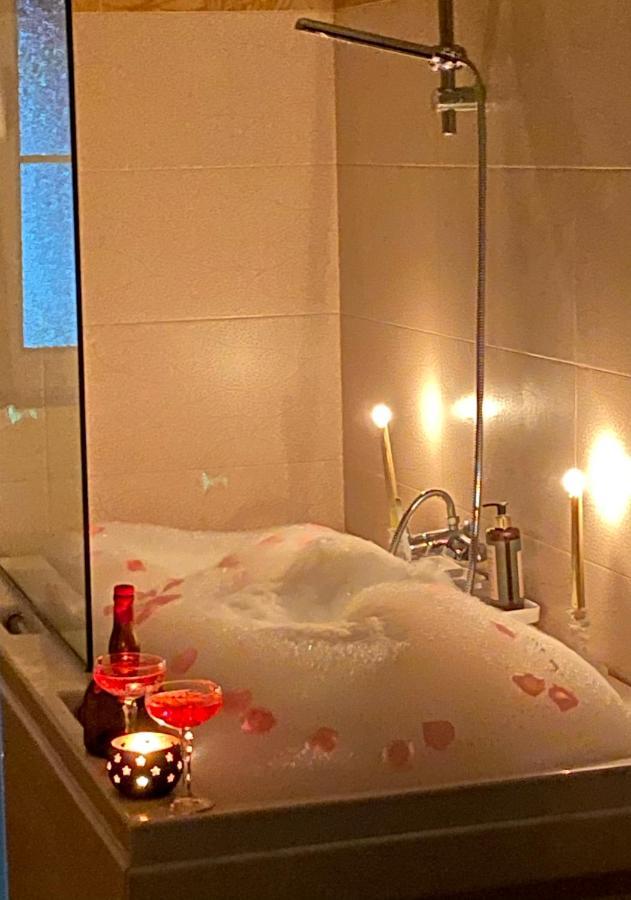 Hotel Internacional Gym & Spa Fushe-Arrez Esterno foto