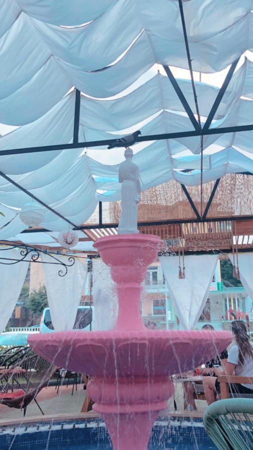 Hotel Internacional Gym & Spa Fushe-Arrez Esterno foto