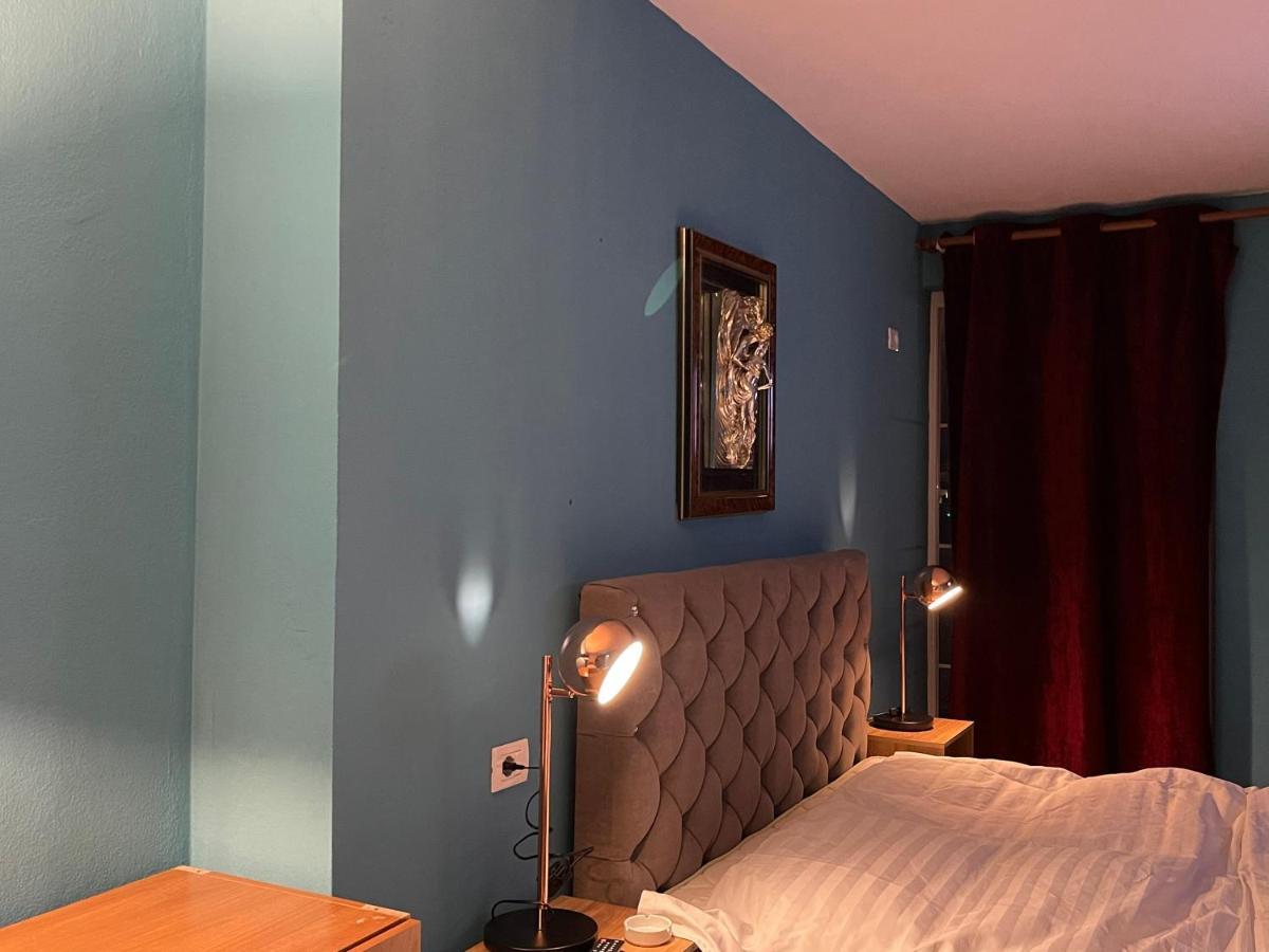 Hotel Internacional Gym & Spa Fushe-Arrez Esterno foto